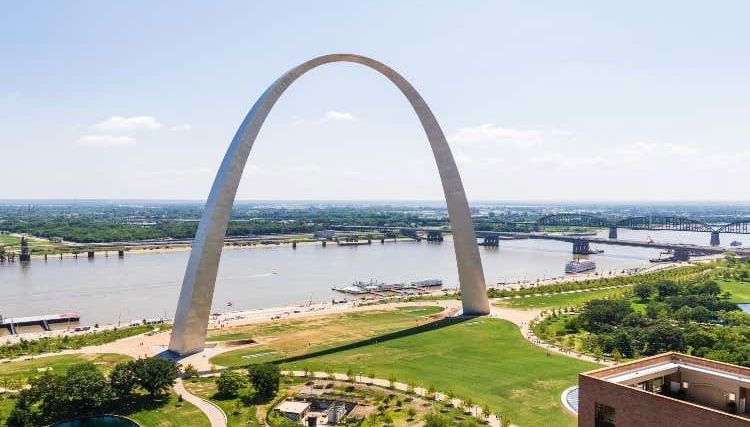 Gateway Arch, symbole incontournable de la ville