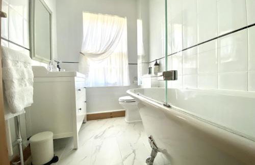 Green Cottages - Photo 49