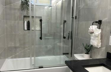 85b Brand new apartment 3BR, 2BA, Walk to Transit, near Boston - Foto 25