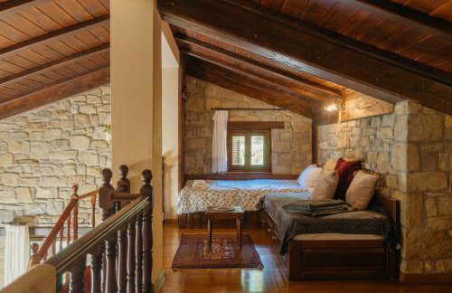 Τα Πέτρινα της Ελάτης - Petrina Elatis - Foto 41