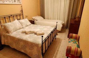 Ideal FAMILIAS hasta 15 Personas en San Martín de Valdeiglesias Madrid - Foto 21