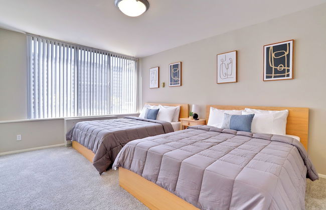 Bright Comfort in DC Apts - Foto 33