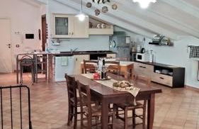 MANSARDA VITI - Sguardo su Frontone - - Foto 22