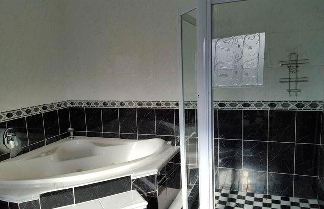 Savoy Lodge - Room - Foto 35