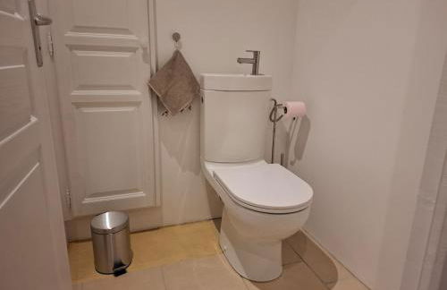 Villa avec piscine sur terrain clôt - Photo 22