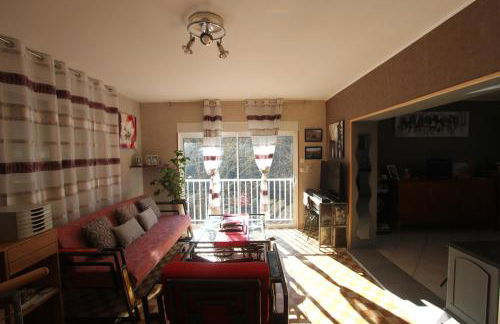 Maison au bord de l'eau avec Jacuzzi - Foto 13