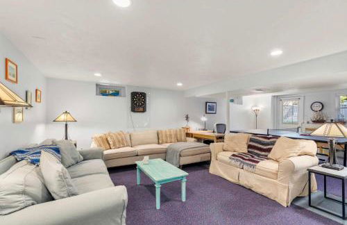 Hot Tub Sauna Ping Pong Table Treehouse and Fire Pit - Foto 14