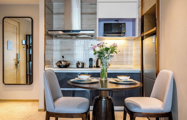 Cheng Du Wifc Suites -YYC Preferred - Photo 9