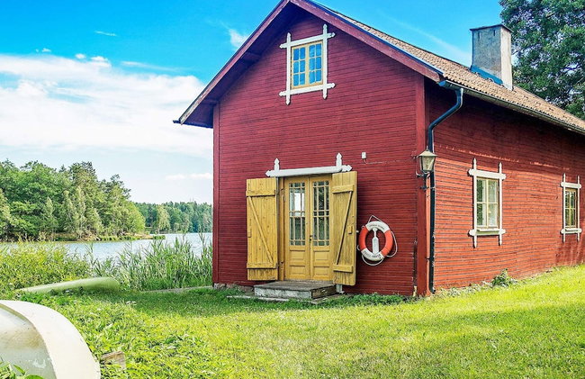5 Person Holiday Home in Flen - Photo 1