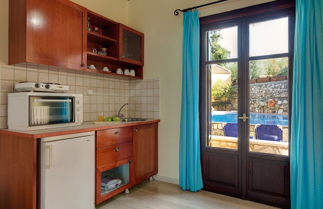 Crete Holiday Rental Small Village Close to Beaches -sharing a Large Pool - Foto 10