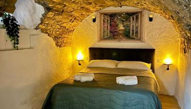 Unique Romantic Cave with air conditioner - Foto 4