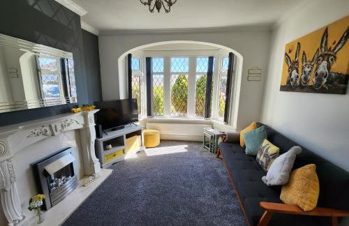 Delightful newly renovated 3-bed house with garden beach hut - Foto 15