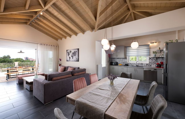 Ionian Mansion - Photo 25