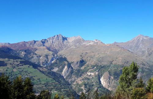 Cozy apartment with balcony and pool - Photo 23