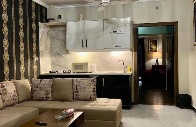 Serenity Corner Hotel Apartments - Photo 16