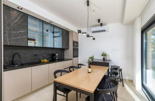 Villa Abarica by Villsy - with heated pool, sauna, jacuzzi - Foto 7