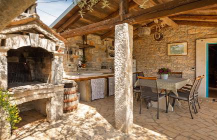 Rustic villa Janko with pool in Sveti Lovrec - Foto 25