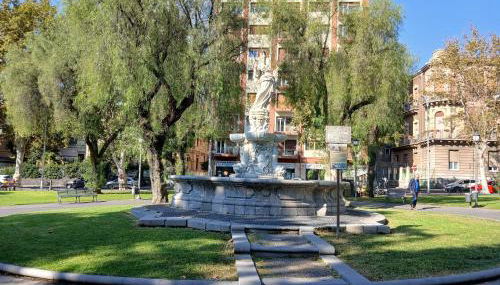 Tri-na-krì-a - Foto 2