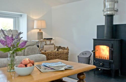 Charming Cottage, Wi-Fi, Parking, Pets Accepted - Foto 8