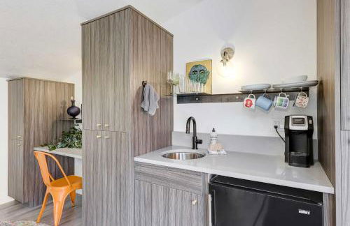 Stylish and Modern Boise Studio with Foothills Views! - Photo 11