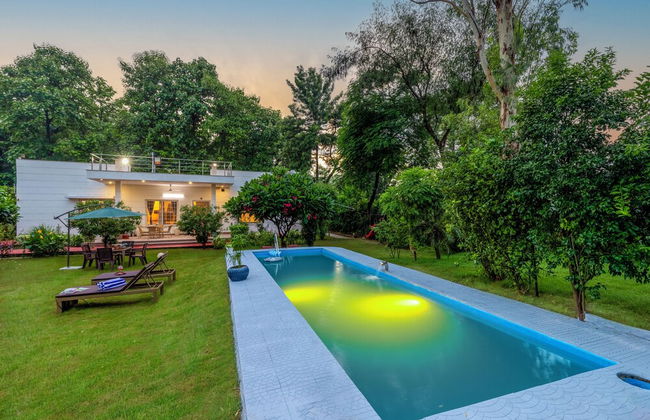 Alaya Stays 3 BHK with Pvt Pool-Daffodil - Foto 52