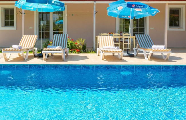 Villa Duman 3 Large Private Pool A C Wifi Car Not Required - 3166 - Foto 38