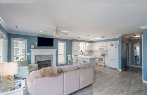 Donovan's Out of the Blue - Foto 23