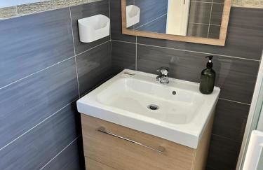 Appartement cosy avec cour privée & terrasse Calme idéal couples familles - Photo 16