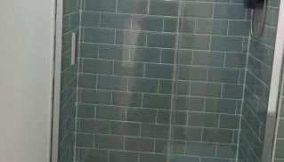 Segais Accommodation - Photo 3, Shower