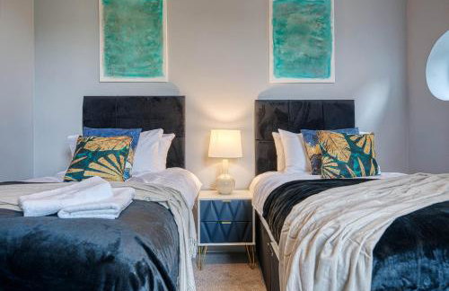 Spacious House in Nottingham - Sleeps 16 - Foto 15