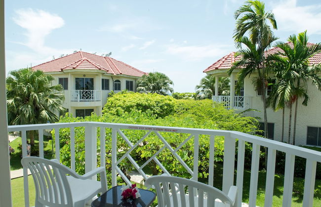 Pipers Cove - Runaway Bay - Photo 14