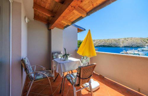 Apartments By the sea in Lopar - Photo 69