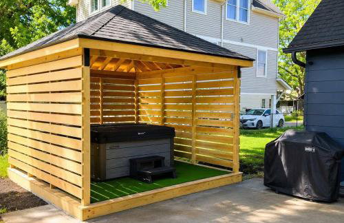 Spacious 3BR PetFriendly Retreat Near DT Cleveland - Foto 49