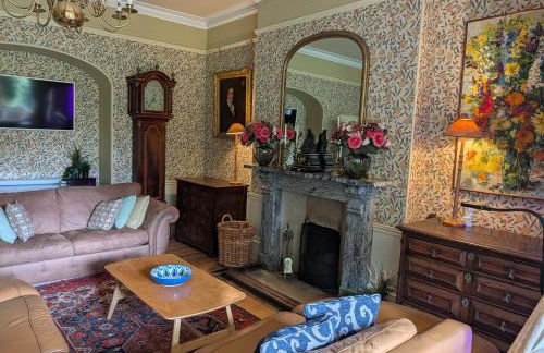 The Writer's Retreat Ground Floor Apartment - Photo 8