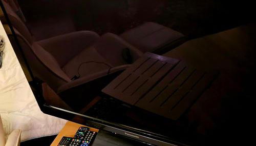 Winterberg Appartement 6 Pers aan Skilift grootste Skigebied nabij Bikepark Unieke locatie met zeer rustige tuin in het bos en het gezellige centrum leuke cafes restaurants en gratis zwembad sauna relax speelruimte parkeerplaats naast Der Brabander - Foto 5