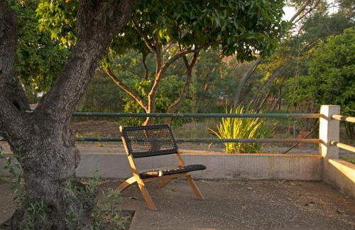 Relax in Style - Prime Spot with Garden & Natural Pool - Foto 23