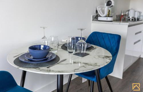 Cosy 1 bed near peaceful canal By Valore Property Services - Foto 8