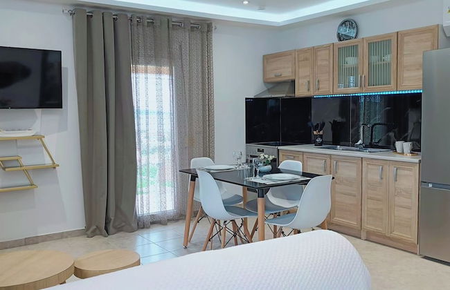 SkyFrame Apartments - Photo 32