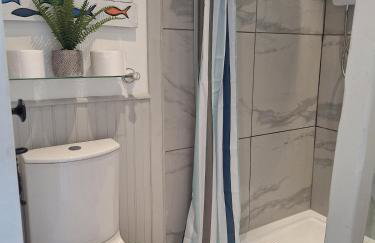 Spinnaker Barn, boutique, cute barn with hot tub - Foto 24