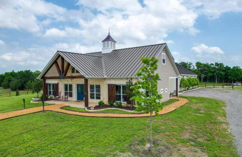 Farm Retreat with Furnished Patio 12 Mi to McKinney - Photo 32