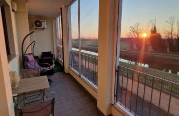 Bilocale con Terrazzo Milano-Forum-M2-Humanitas e WiFi - Foto 2