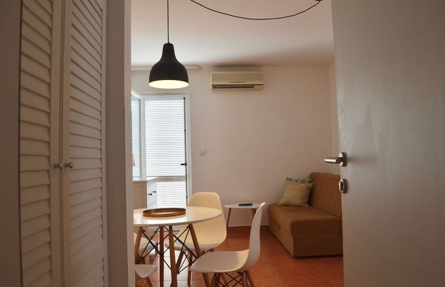 Casablanca Apartments - Photo 22