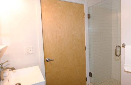Spacious 3B2B Downtown Apt, Kitchen and Laundry, Walk to PPAC & Convention Center - Foto 24