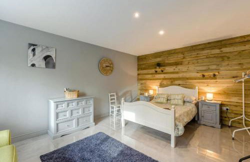 4 Bed in Goodwick oc-s34887 - Photo 19