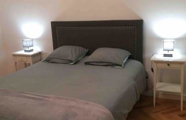 L'écrin vert - proche gare, piscine , tennis, wifi - Foto 20