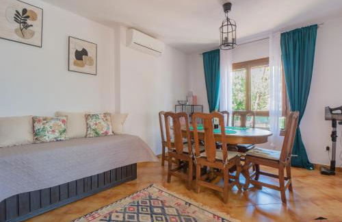 Mi Casa Espanola - Photo 17