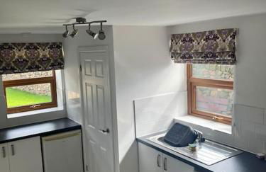 Staycation 3-bedroom home with panoramic views free off road parking - Foto 31