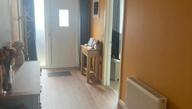 'Kodi's Place' Well appointed 1 bedroom apartment with excellent transport links and free Wi-Fi - Foto 5