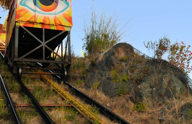 Tour de los ascensores de Valparaíso - Foto 1