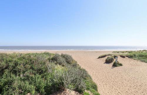 19 The Court - Photo 32